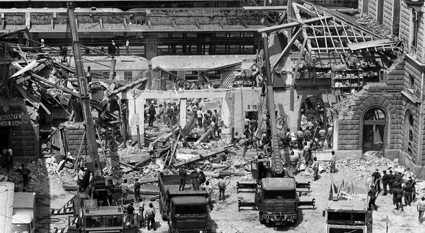 Bologna, 2 agosto 1980: la bomba alla stazione causò 86 morti e 200 feriti