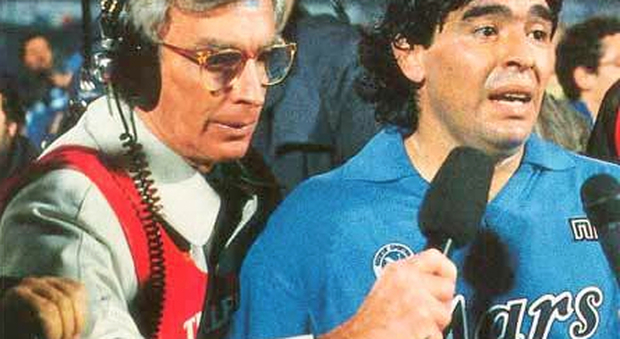 Italo Khune con Maradona