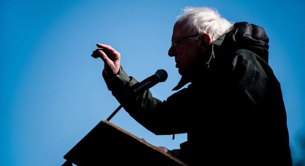 Sanders, il socialista (milionario e anti-immigrati) che sfida Trump