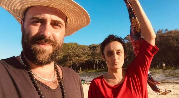 Bloccati in Australia al ritorno dalla tounée: l'esilio dei due musicisti salentini