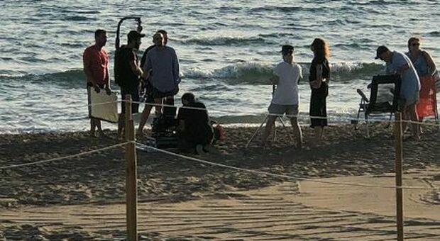 Le riprese di "X Factor" sulla spiaggia del castello di Santa Severa