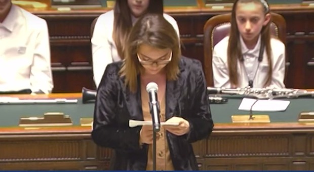 Il discorso della studentessa alla Camera: «Convivenza civile messa in discussione anche da chi è al governo»