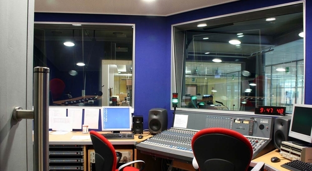 Nasce radio Centro Ester, una nuova voce per il quartiere di Napoli Est