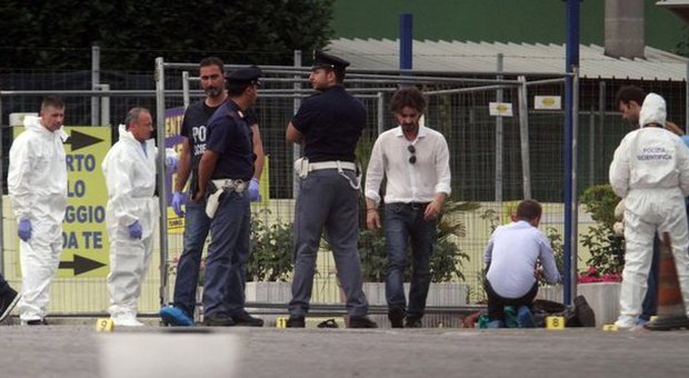 Incubo Kabobo a Milano: ucciso un uomo e feriti altri due a coltellate.​ Arrestato un italiano
