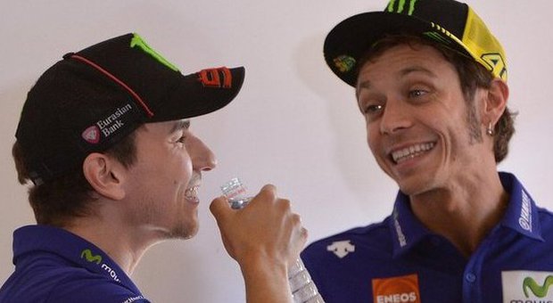 Rossi: «Mancano 5 gp e tutti da vincere» Lorenzo: «Per il titolo non mollerò mai»