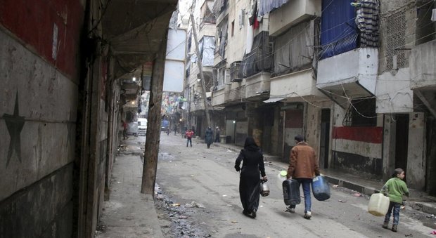 Siria, attentato Isis ad est di Aleppo: 30 morti