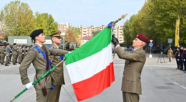 Croce d'argento al 1° Reggimento Trasmissioni, il comandante Di Stefano: «I nostri soldati sempre pronti e addestrati»