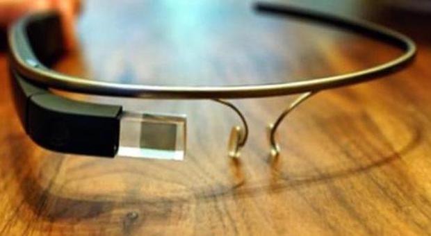 Google Glass, spunta un nuovo brevetto: ecco le novità