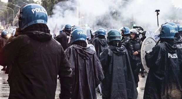 Pescara, scontri fuori dallo stadio: condannati 7 ultrà della Roma