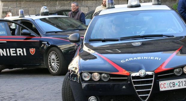 Cocaina nell'auto: carabinieri arrestano 25enne del rione Salicelle Cocaina nell'auto: carabinieri arrestano 25enne del rione Salicelle