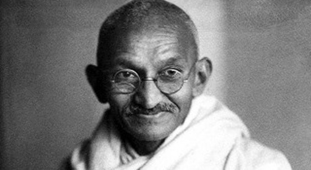 Mahatma Gandhi, un bilancio a centocinquant'anni dalla nascita