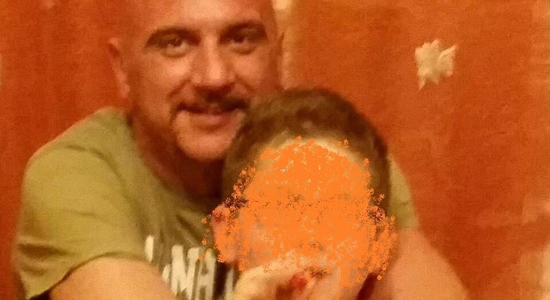 Emanuele, saluta il cugino e muore: papà di 43 anni ucciso da un infarto