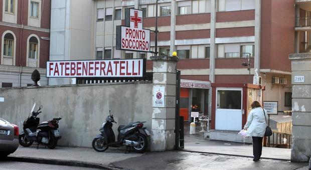 Coronavirus a Napoli, caso sospetto all'ospedale Fatebenefratelli: chiuso il pronto soccorso
