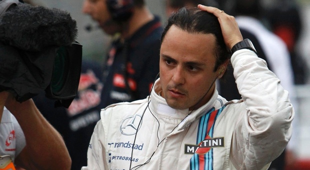 Felipe Massa con la tuta della Williams