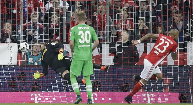 Germania, il Bayern torna alla vittoria: battuto 2-0 il Moenchengladbach