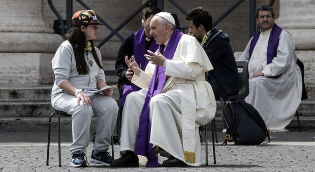 Il Papa al Giubileo dei ragazzi: «Felicità non è un'app da scaricare»