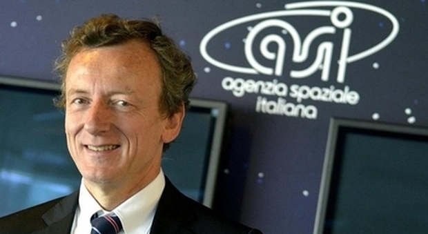 Agenzia spaziale italiana, Roberto Battiston confermato alla presidenza: Luna e Marte nel mirino