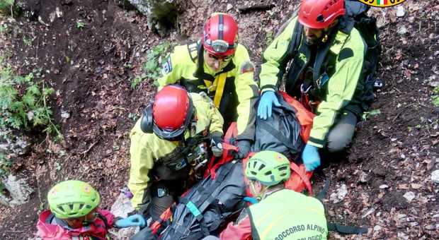 Si perde sui monti dell'Irpinia, 39enne trovato morto dopo 2 giorni