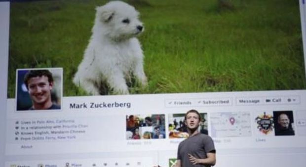 Facebook, i cinesi citano Zuckerberg: ci ha copiato
