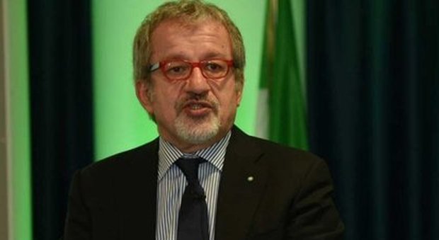 Fisco, Maroni: «Abbiamo "licenziato" Equitalia». Riscossione a nuovo concessionario