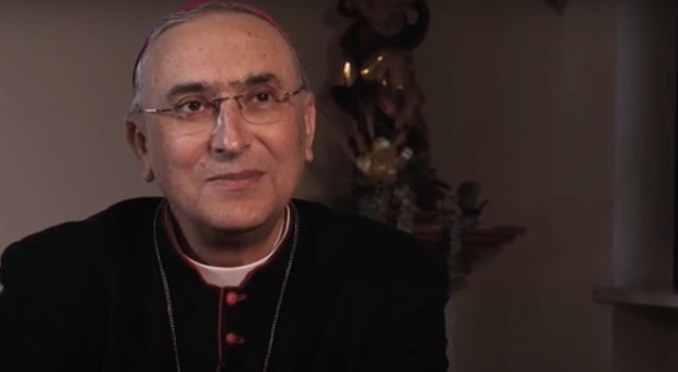 Vaticano, la guerra in Siria è al 14esimo anno. Il cardinale Zenari: «La gente non ce la fa più»