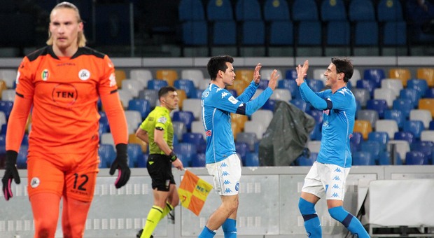 Il Napoli torna a vincere in Coppa: 4-2 allo Spezia, ma è double-face