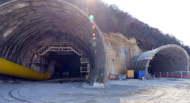 I due tunnel della nuova opera viaria