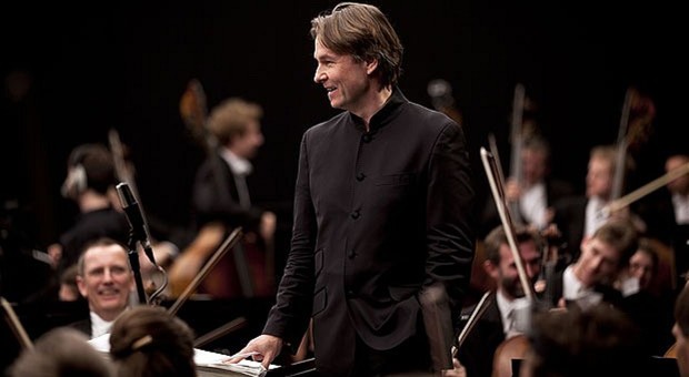 Il maestro Esa Pekka Salonen dirigerà Wagner per l'inaugurazione del Ravello Festival il 30 giugno