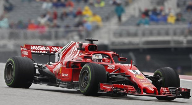 Hamilton leader ad Austin Vettel -3 posti in griglia