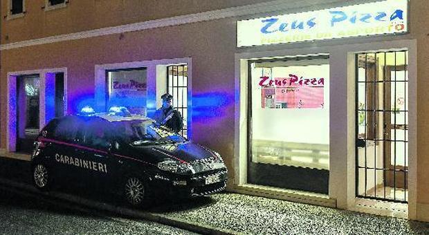 Resa dei conti in pizzeria tre kosovari feriti a sprangate