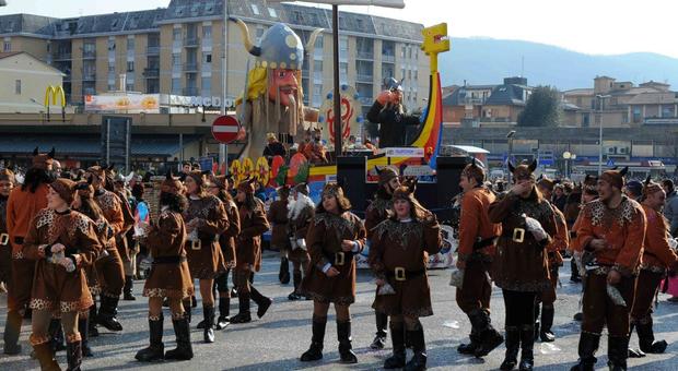 Carnevale a Rieti, la sfilata dei carri mascherati anticipata al 16 febbraio