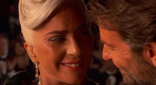 Lady Gaga e Bradley Cooper agli Oscar 2019, la cantante rompe il silenzio: «Ecco la verità sul nostro rapporto...»