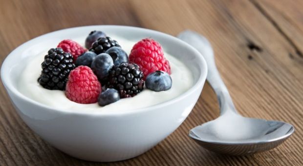 Due yogurt a settimana riducono i rischi per il cuore