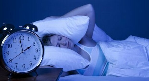 Il cuore soffre quando si dorme poco e male: come evitare aritmia e ansia