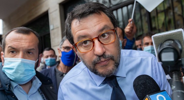 Napoli, da San Gregorio Armeno il grande schiaffo a Salvini: «Nessun incontro»