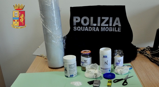 L'Aquila, arrestato con 250 grammi di cocaina: vicino all'Università appartamento per lo spaccio