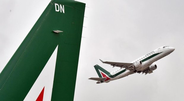 Alitalia: EasyJet continua a essere interessata