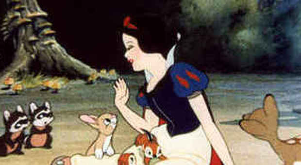 Biancaneve (frame dal lungometraggio Disney)