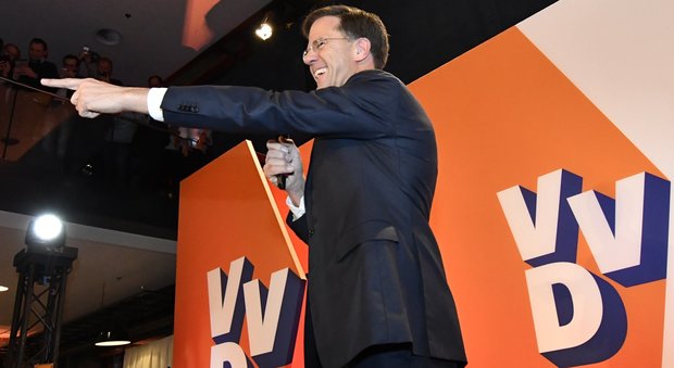 Olanda, un argine ai populisti: vince il premier Rutte. Wilders non sfonda