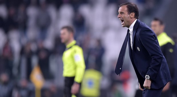 Juventus, Allegri: «Higuain va in campo e gioca. I tifosi del Napoli gli siano riconoscenti»