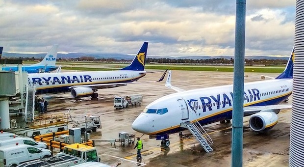 Coronavirus, Ryanair ferma tutti i voli da fine marzo