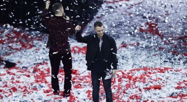 X Factor, il vincitore è Anastasio. Un minuto di silenzio per le vittime di Corinaldo