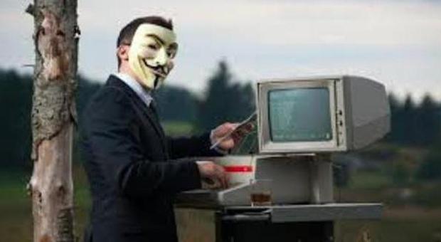 Attacco hacker: Anonymous tenta di bloccare la vendita di biglietti