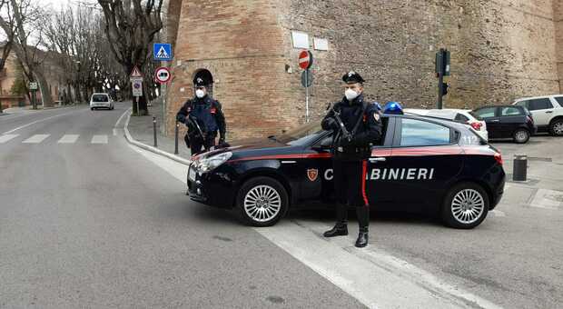 Perugia, raffica di controlli: scattano denunce e sanzioni. In azione i carabinieri