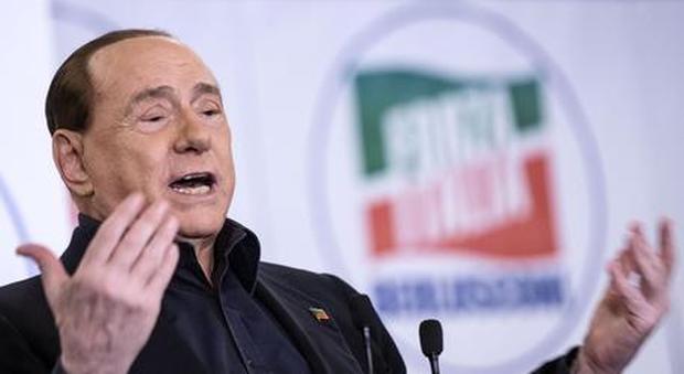 Berlusconi: «Sto bene, da lunedì riprendo la campagna elettorale»