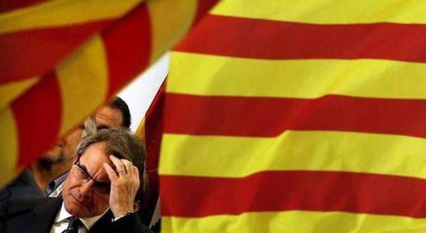 La Catalogna rinuncia al referendum su indipendenza. Rajoy: notizia eccellente