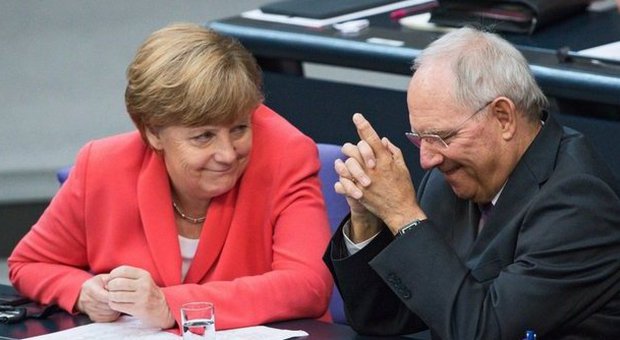 Grecia, sì del Bundestag al terzo piano di aiuti da 86 miliardi