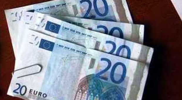Tolentino, avevano pacco con 8mila euro: ma le banconote erano false