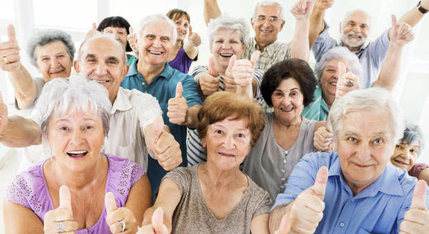 Anziani, nasce l'intergruppo parlamentare "Invecchiamento attivo" contro la diminuzione dell'aspettativa di vita