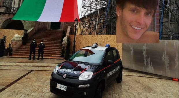 Nel riquadro: Cristian Salvatori, condannato per l'omicidio preterintenzionale di Emanuele Tiberi